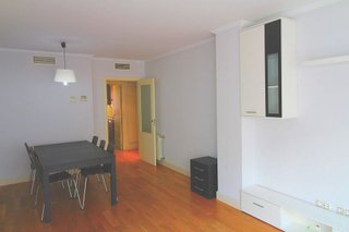 Piso en alquiler en Legazpi en Madrid