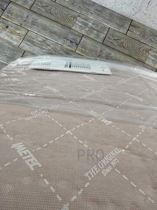 Piumino matrimoniale Imetec, 150 x 137 cm, 2 telecomandi con 2 livelli di temperatura, tessuto imbottito, lavabile a mano e in lavatrice a 30°, sistema di protezione
