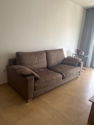 Sofá de diseño italiano con estructura fija