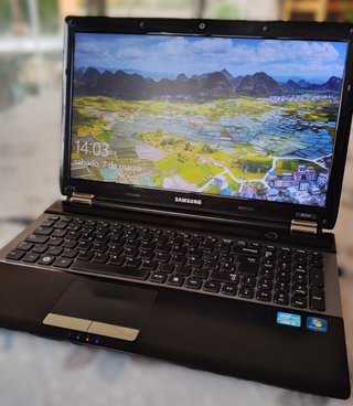 Portátil Samsung RC530