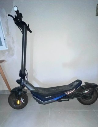 Patinete Eléctrico 700€ - Casi Nuevo