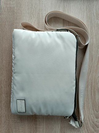 Bolso bandolera Stradivarius