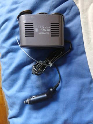 Ladrón de Enchufes para Coche 12V