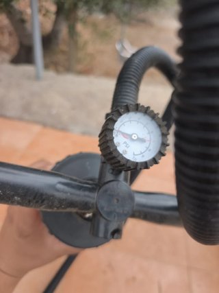 Hinchador manual Decathlon Quechua 5.2L
