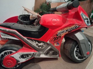 Moto Infantil Molto Premium Roja