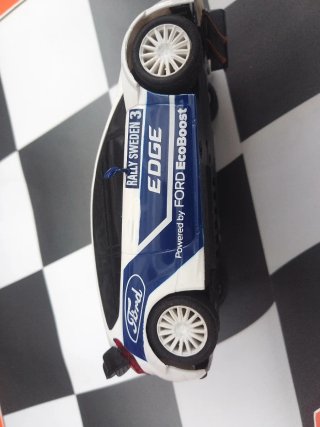 Coche Scalextric Ford Rally Sweden