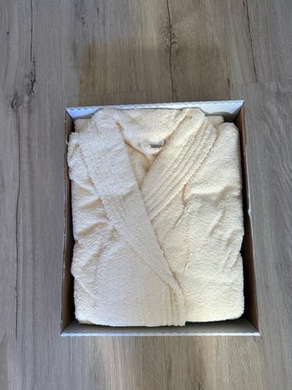Albornoz Talla L 93% Algodón Beige