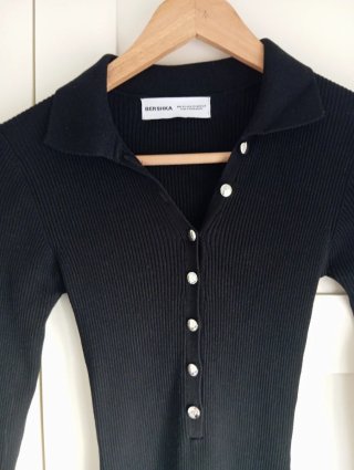 Vestido midi negro Bershka