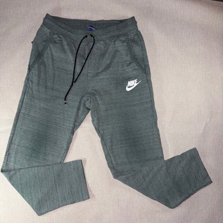 Pantalón Nike Talla M Verde