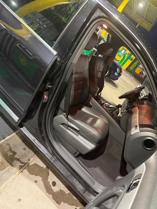 Volkswagen Touareg 3.0 TDI V6 225cv / MANUAL