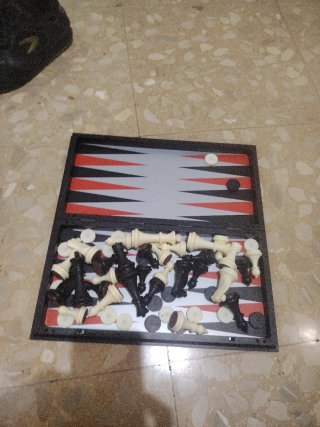 Juego de Mesa 2 en 1: Ajedrez y Backgammon