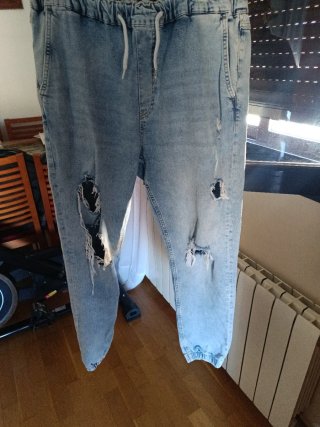 Pantalones pull&bear vaqueros desgastados