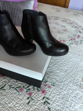 Botines de Piel Negros