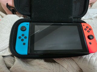 Nintendo Switch Azul y Rojo