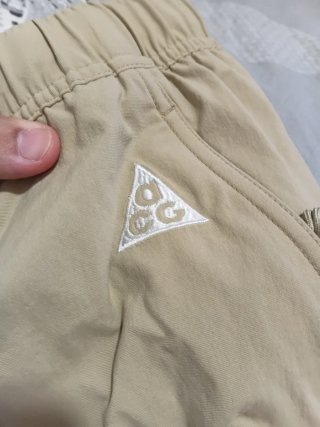 Pantalones Nike ACG Beige
