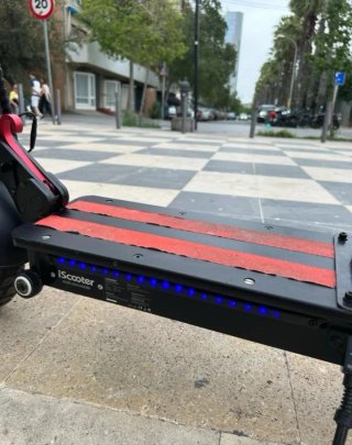 Patinete Eléctrico iScooter con Asiento