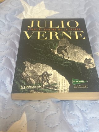 Un libro de Julio verne