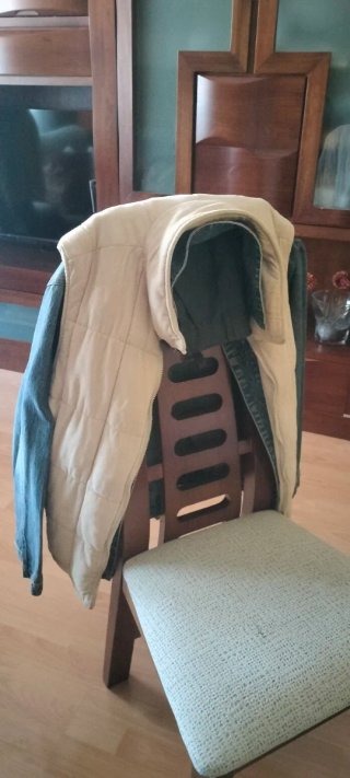 Chaleco y cazadora vaquera hombre