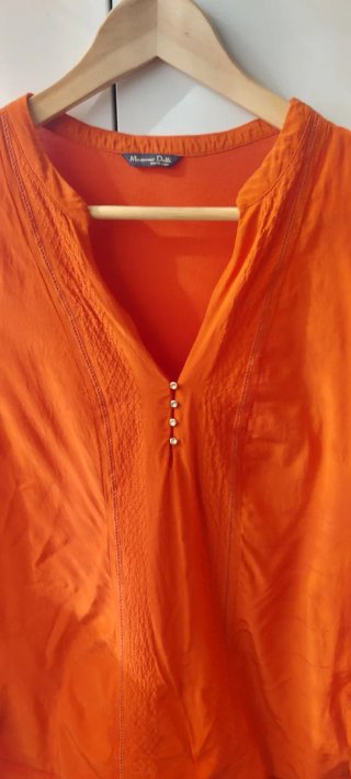 Blusa naranja Massimo Dutti