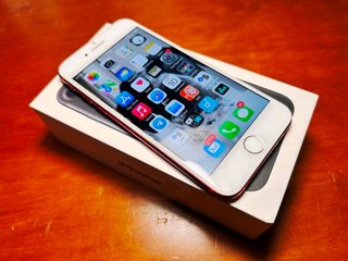 iPhone 7 128GB Rojo - Batería Nueva