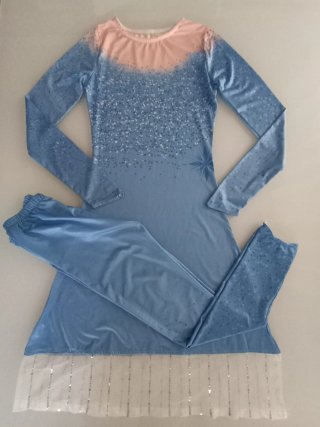 Disfraz de Elsa Frozen,Vestido, leggins y capa