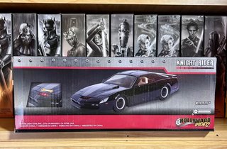 Coche KITT El Coche Fantástico 1/24 con luz jada