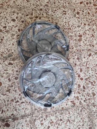 Juego de 2 Tapacubos de 14 pulgadas