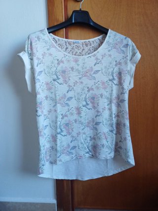 Camiseta estampada flores