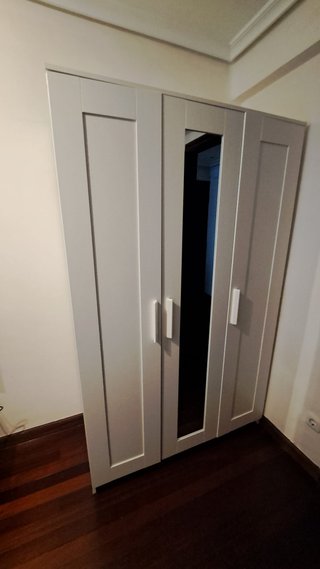 Armario IKEA BRIMNES 3 puertas