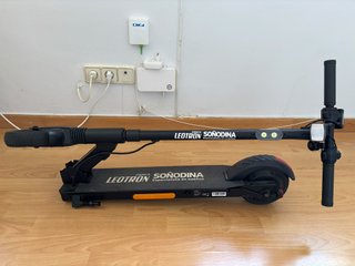 Patinete Eléctrico Leotron Eco Urban SCO625