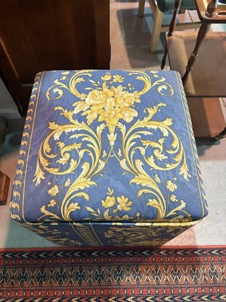 PUFF VITAGE CON ALMACENAJE