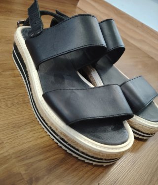 Sandalias D'Buzz Negras Talla 40