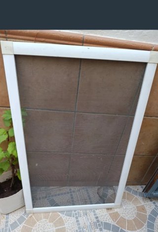 Mosquiteras fijas para ventana