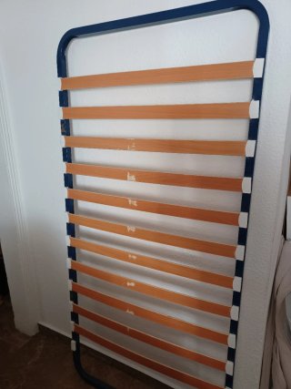 Somier metálico con lamas de madera