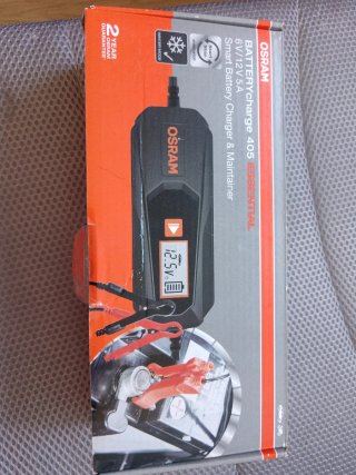 Cargador Batería Coche OSRAM 5A