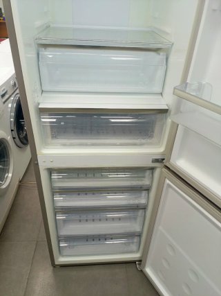 Nevera combi Samsung 200/60cm A++ con garantia