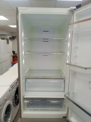 Nevera combi Samsung 200/60cm A++ con garantia