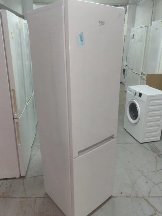 Nevera Beko 54-54-180 cm combi