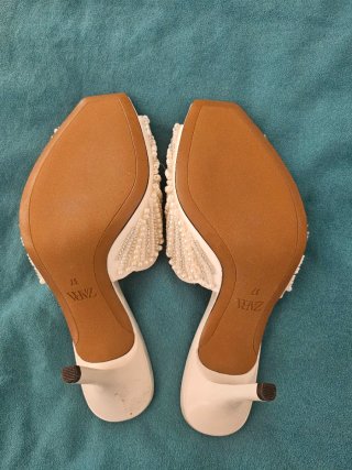Sandalias Zara con Perlas
