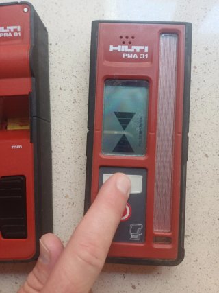 Receptor Láser Hilti PMA31+Soporte protector PRA81