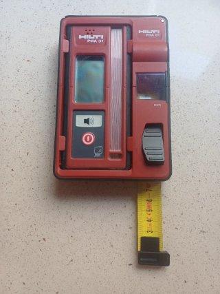 Receptor Láser Hilti PMA31+Soporte protector PRA81