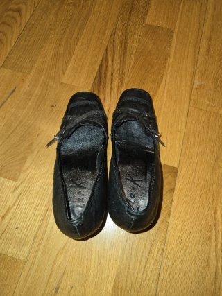 Zapatos de tacón Gie-Ka negros