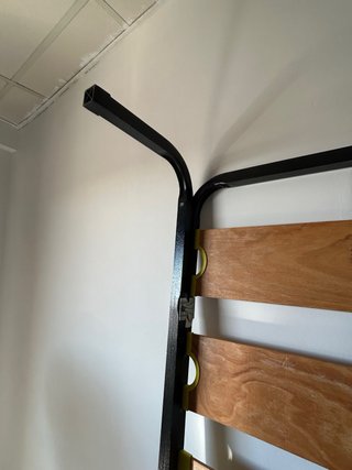 Somier metálico con láminas de madera