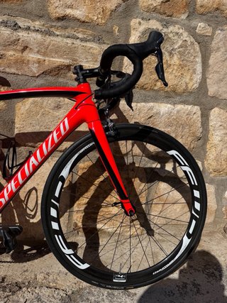 Bicicleta Specialized Tarmac Roja