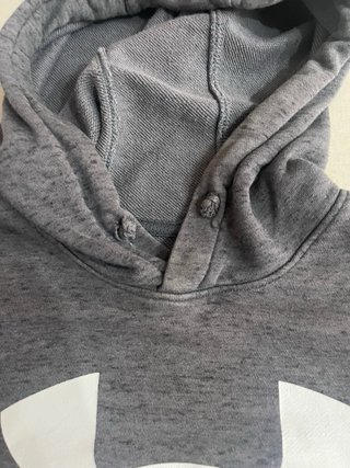 Felpa Under Armour Grigia con Logo