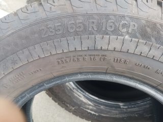 Neumático 235/65 R16