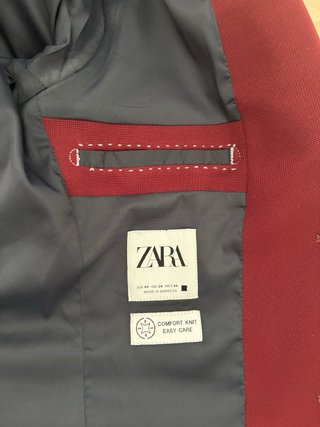Traje Zara Granate