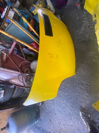 Capó Renault Trafic Amarillo