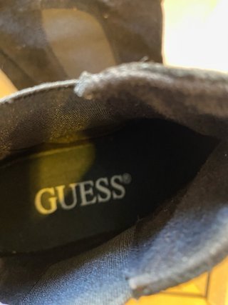 Botines Guess Negros