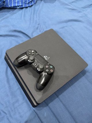 PlayStation 4 Slim 500GB Nero